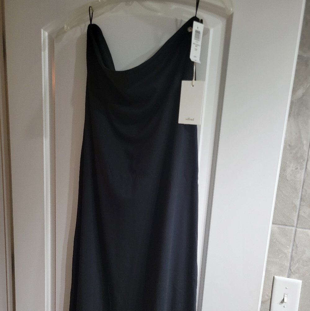 Aritzia Wilfred Corelli Midi Black